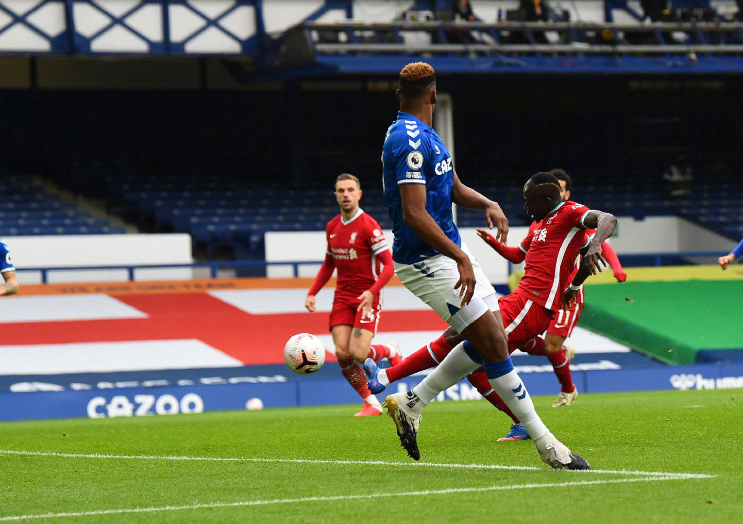 内都享有极 内都享有极